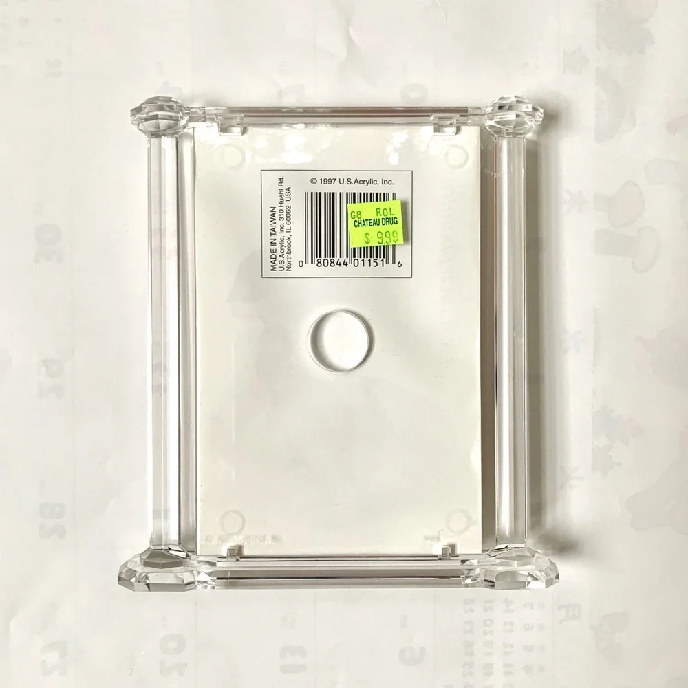1990s clear acrylic columns 6 x 4 photo frame